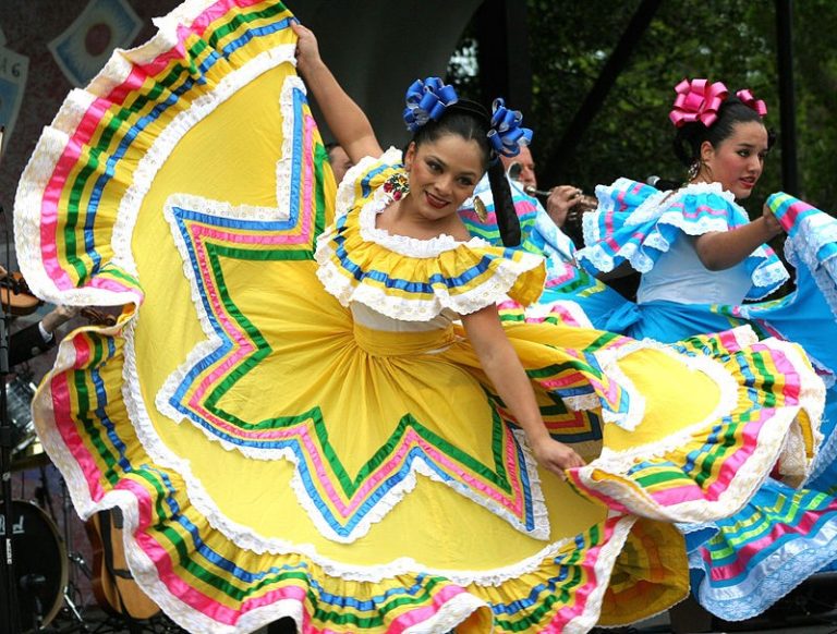 Gentrifiers Just Colonized Santa Ana's Cinco de Mayo Festival